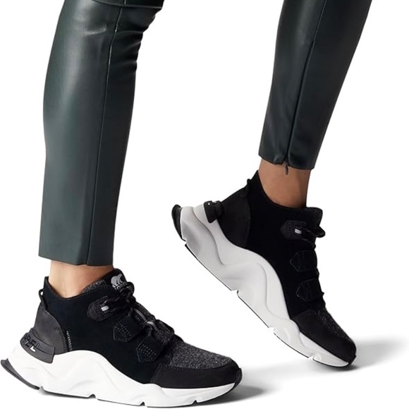 Sorel Kinetic Caribou Black Suede Boot Sneakers Waterproof Leather Winter Boot 8 - Picture 2 of 16